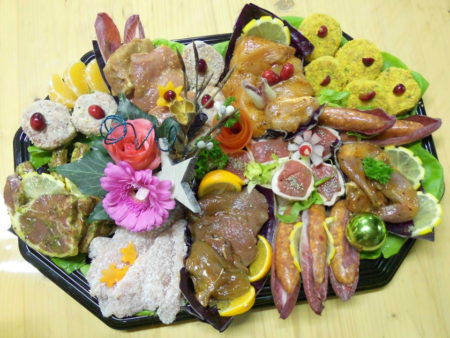 Les Pierrades – raclettes – fondues – plateaux de fromages – Boucherie
